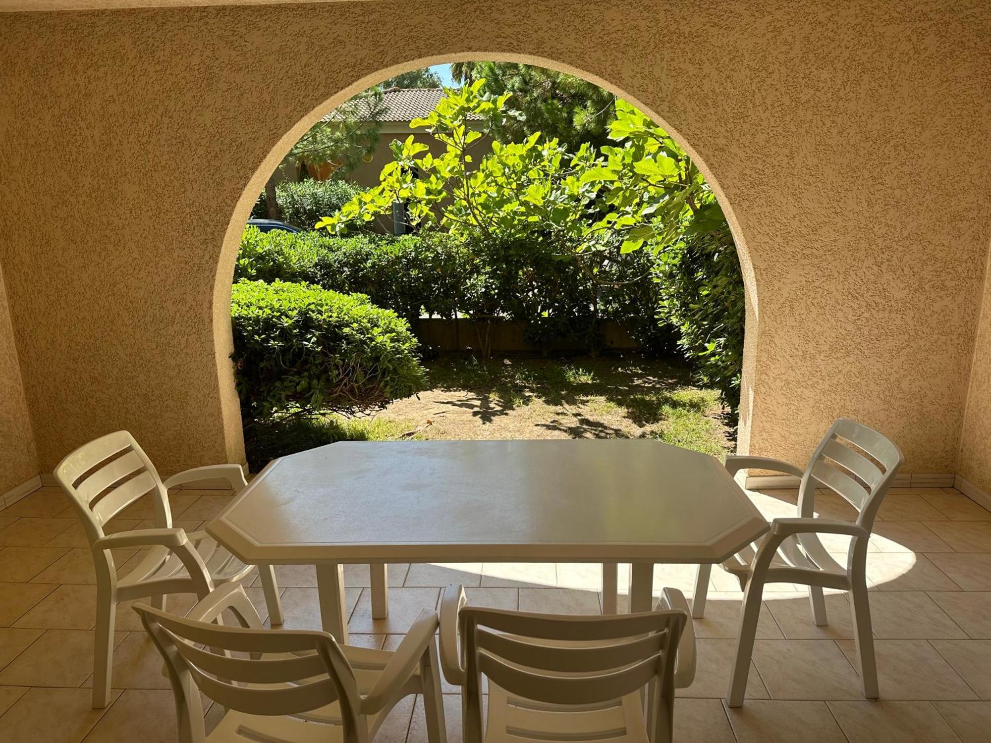 Résidence Les Chênes Appart hôtel Borgo (Corsica)