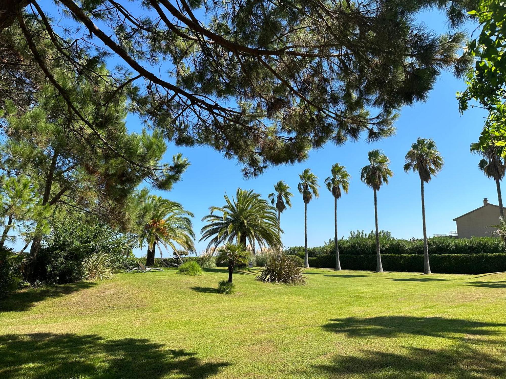 Appart hôtel Résidence Les Chênes Borgo (Corsica)